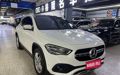 Mercedes-Benz GLA, 2023 год, 2 693 000 рублей, 1 фотография