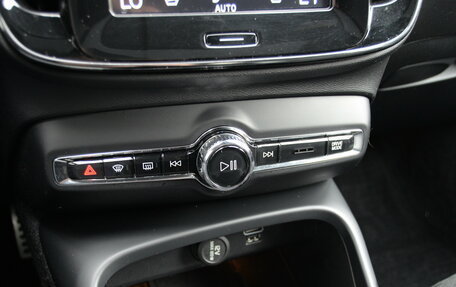 Volvo XC40 I, 2019 год, 3 590 000 рублей, 21 фотография