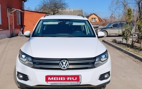 Volkswagen Tiguan I, 2012 год, 1 800 000 рублей, 2 фотография