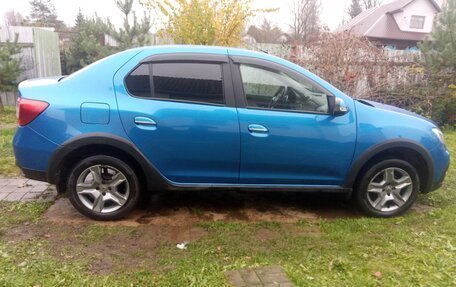 Renault Logan II, 2019 год, 950 000 рублей, 3 фотография