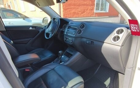 Volkswagen Tiguan I, 2012 год, 1 800 000 рублей, 14 фотография