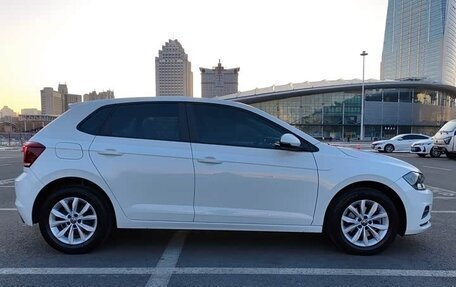 Volkswagen Polo, 2023 год, 1 388 000 рублей, 10 фотография