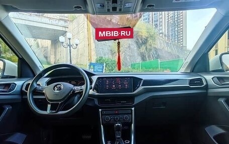 Volkswagen T-Cross I, 2022 год, 1 696 000 рублей, 5 фотография