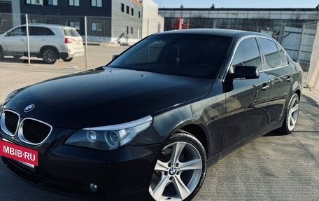 BMW 5 серия, 2005 год, 850 000 рублей, 33 фотография