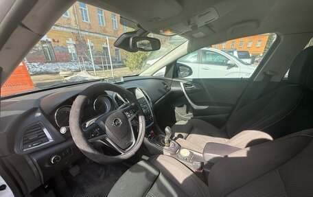 Opel Astra J, 2010 год, 599 999 рублей, 6 фотография