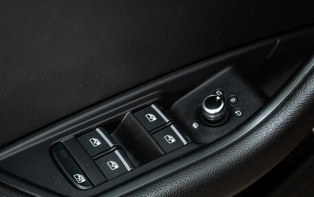 Audi A4, 2018 год, 2 690 000 рублей, 17 фотография