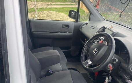 Honda Mobilio Spike I рестайлинг, 2003 год, 550 000 рублей, 7 фотография