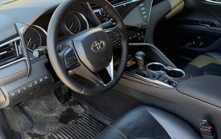 Toyota Camry, 2021 год, 3 600 000 рублей, 14 фотография