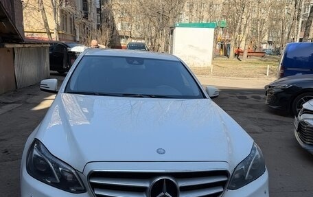 Mercedes-Benz E-Класс, 2013 год, 1 450 000 рублей, 2 фотография