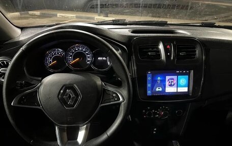 Renault Sandero II рестайлинг, 2021 год, 800 000 рублей, 3 фотография