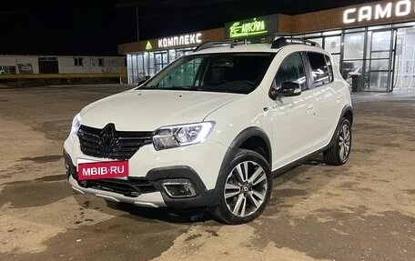 Renault Sandero II рестайлинг, 2021 год, 800 000 рублей, 8 фотография
