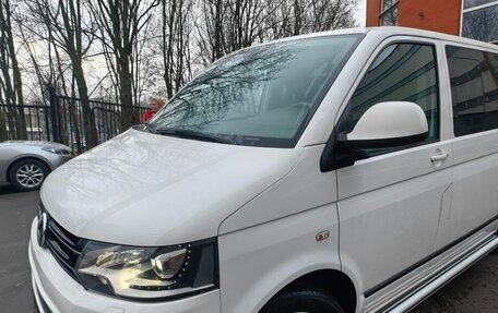 Volkswagen Multivan T5, 2015 год, 2 850 000 рублей, 6 фотография