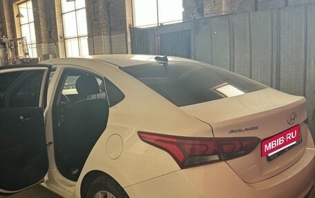 Hyundai Solaris II рестайлинг, 2018 год, 1 200 000 рублей, 14 фотография