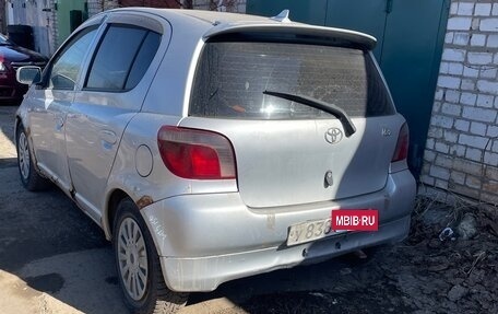 Toyota Vitz, 2000 год, 160 000 рублей, 3 фотография