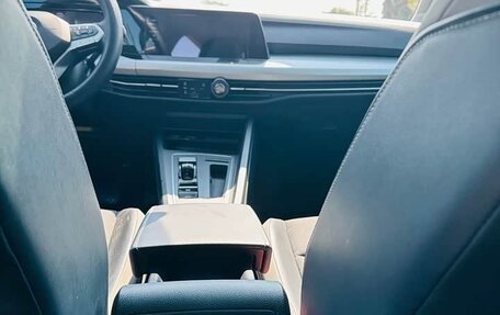 Volkswagen Golf VIII, 2022 год, 1 723 000 рублей, 8 фотография