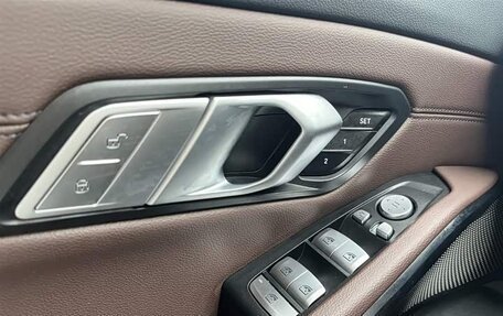 BMW 3 серия, 2022 год, 3 113 000 рублей, 9 фотография