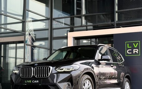 BMW X3, 2022 год, 5 690 000 рублей, 2 фотография