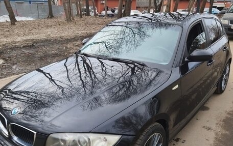 BMW 1 серия, 2007 год, 730 000 рублей, 1 фотография