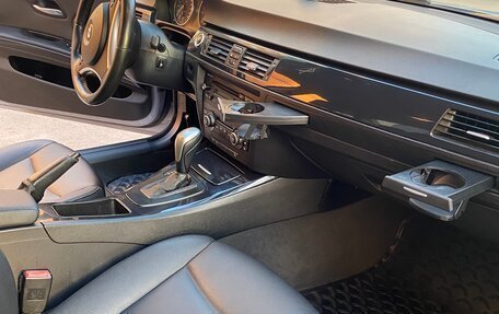 BMW 3 серия, 2009 год, 1 150 000 рублей, 15 фотография