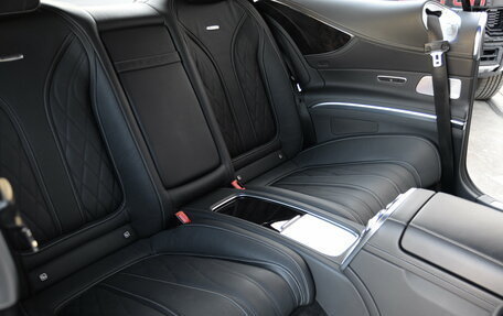 Mercedes-Benz S-Класс AMG, 2018 год, 10 990 000 рублей, 30 фотография