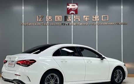 Mercedes-Benz A-Класс, 2022 год, 2 100 000 рублей, 6 фотография