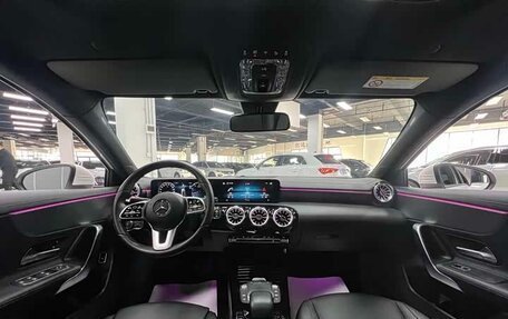 Mercedes-Benz A-Класс, 2022 год, 2 100 000 рублей, 7 фотография