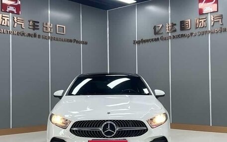 Mercedes-Benz A-Класс, 2022 год, 2 100 000 рублей, 2 фотография