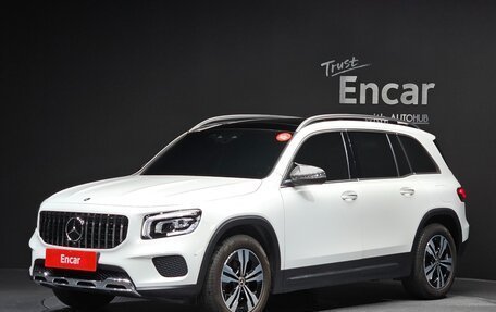 Mercedes-Benz GLB, 2022 год, 3 540 000 рублей, 2 фотография