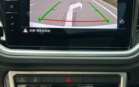 Volkswagen T-Roc I, 2022 год, 1 848 000 рублей, 8 фотография