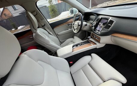 Volvo XC90 II рестайлинг, 2020 год, 3 890 000 рублей, 30 фотография