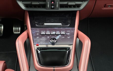 Porsche Cayenne III, 2026 год, 25 990 000 рублей, 17 фотография