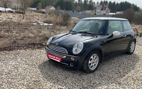 MINI Hatch, 2005 год, 675 000 рублей, 2 фотография