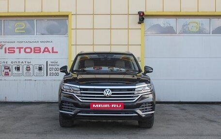 Volkswagen Touareg III, 2019 год, 3 995 000 рублей, 9 фотография