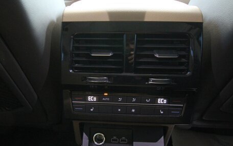 Volkswagen Touareg III, 2019 год, 3 995 000 рублей, 18 фотография