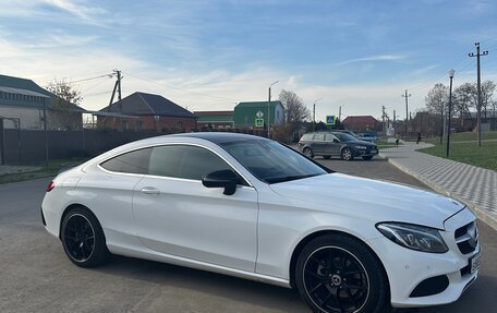 Mercedes-Benz C-Класс, 2016 год, 2 600 000 рублей, 2 фотография