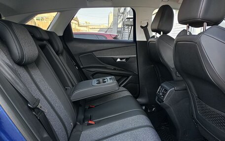 Peugeot 3008 II, 2017 год, 1 799 000 рублей, 14 фотография