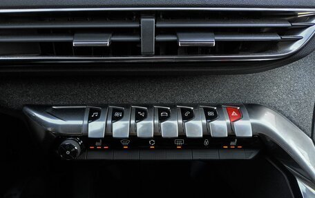 Peugeot 3008 II, 2017 год, 1 799 000 рублей, 20 фотография