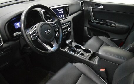 KIA Sportage IV рестайлинг, 2020 год, 2 450 000 рублей, 10 фотография