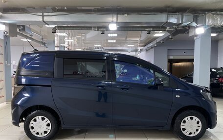 Honda Freed I, 2010 год, 835 000 рублей, 6 фотография