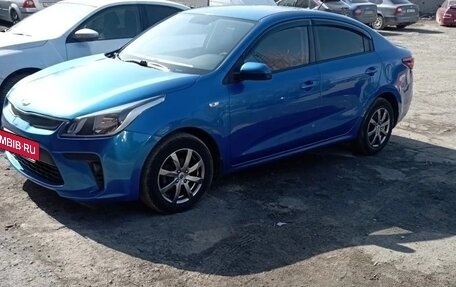 KIA Rio IV, 2018 год, 1 400 000 рублей, 2 фотография