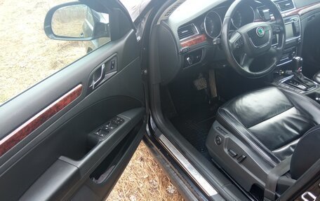 Skoda Superb III рестайлинг, 2012 год, 1 130 000 рублей, 16 фотография