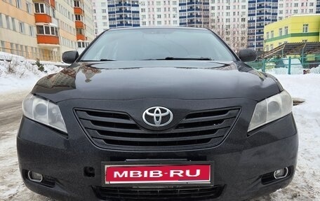 Toyota Camry, 2007 год, 999 999 рублей, 1 фотография