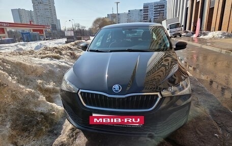 Skoda Rapid II, 2021 год, 1 250 000 рублей, 3 фотография