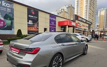 BMW 7 серия, 2022 год, 9 800 000 рублей, 6 фотография