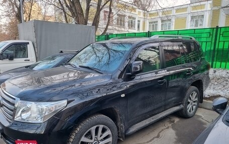 Toyota Land Cruiser 200, 2011 год, 3 950 000 рублей, 2 фотография