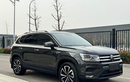 Volkswagen Tharu, 2022 год, 2 000 000 рублей, 3 фотография