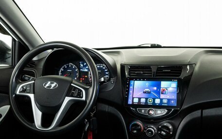 Hyundai Solaris II рестайлинг, 2013 год, 948 000 рублей, 13 фотография