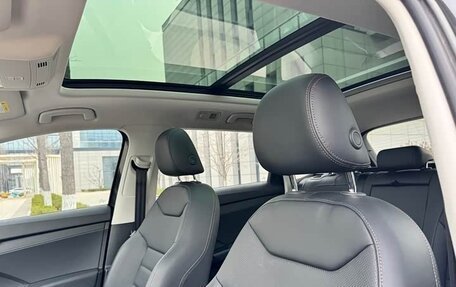 Volkswagen Tharu, 2022 год, 2 000 000 рублей, 17 фотография