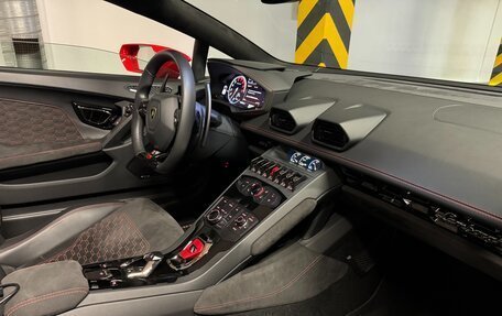 Lamborghini Huracán, 2018 год, 19 800 000 рублей, 7 фотография