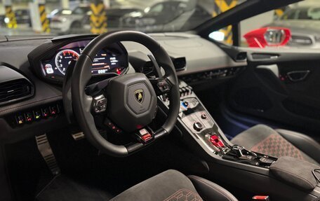 Lamborghini Huracán, 2018 год, 19 800 000 рублей, 5 фотография